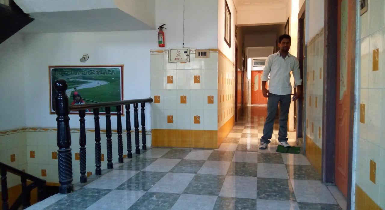 Hotel Amber Plaza Chittorgarh Exterior foto