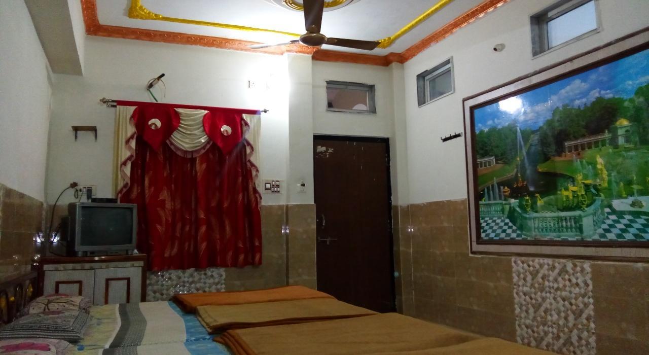 Hotel Amber Plaza Chittorgarh Exterior foto